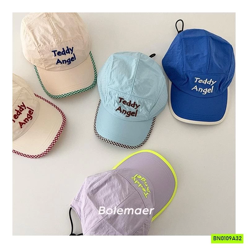 MŨ KẾT GIÓ THÊU CHỮ VIỀN MÀU