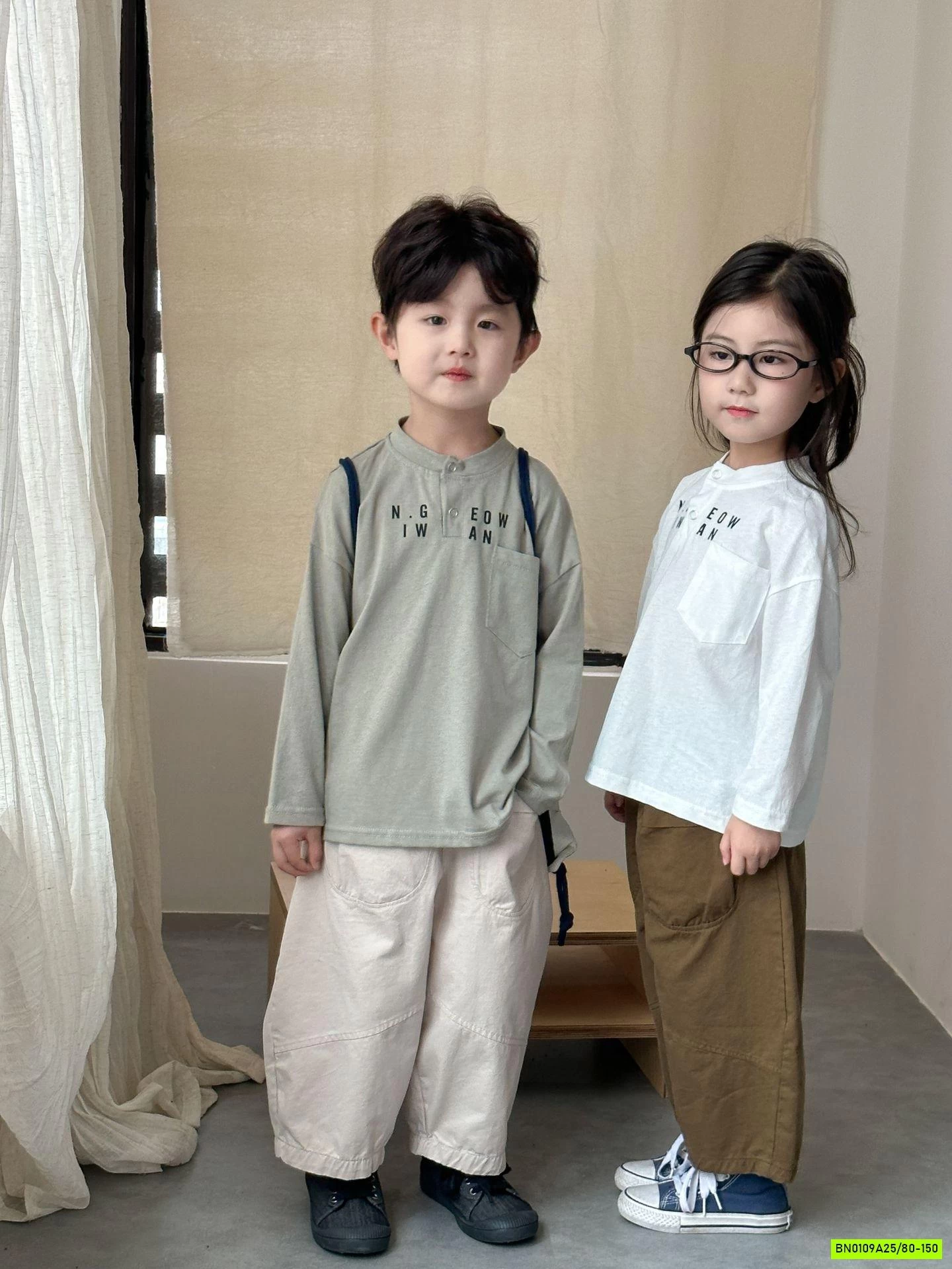 ÁO THUN CỔ TRỤ IN CHỮ