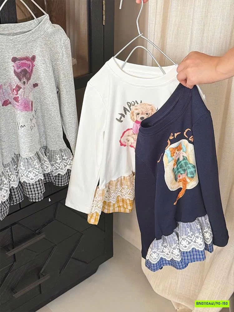 ÁO THUN PHỐI VIỀN REN