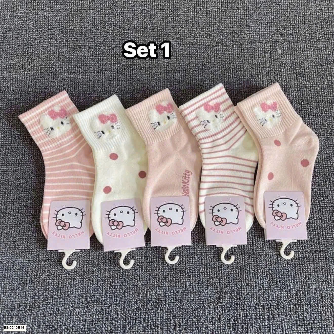 SET 5Đ TẤT KITTY BÉ GÁI