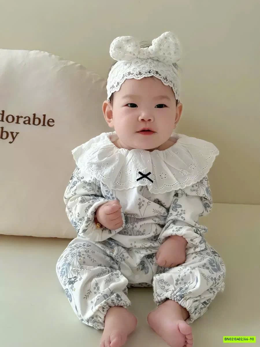 BODY HOA CỔ BÈO GẮN NƠ