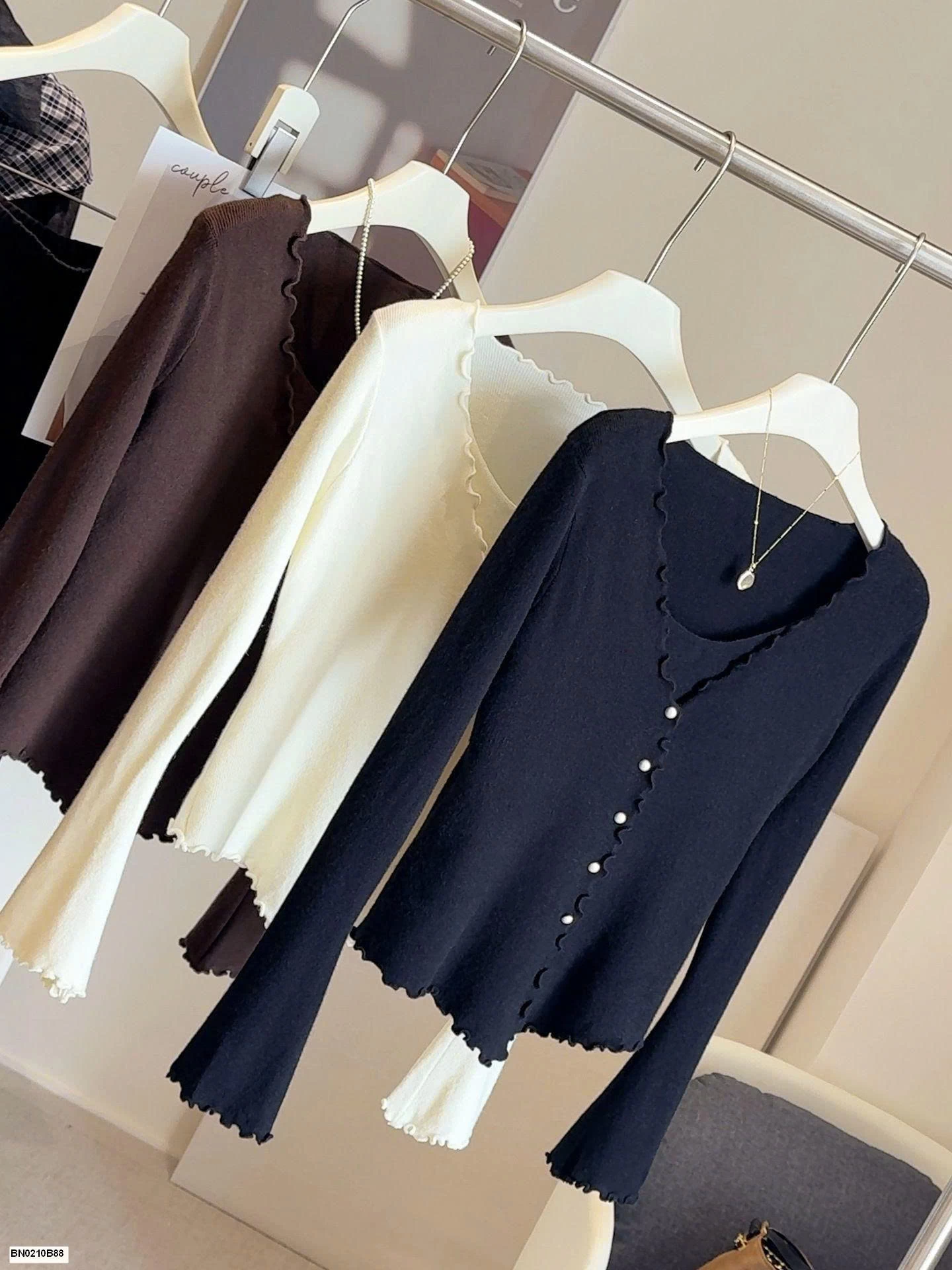 ÁO LEN DỆT KIM VIỀN BÈO GIẢ 2 MẢNH ANNA