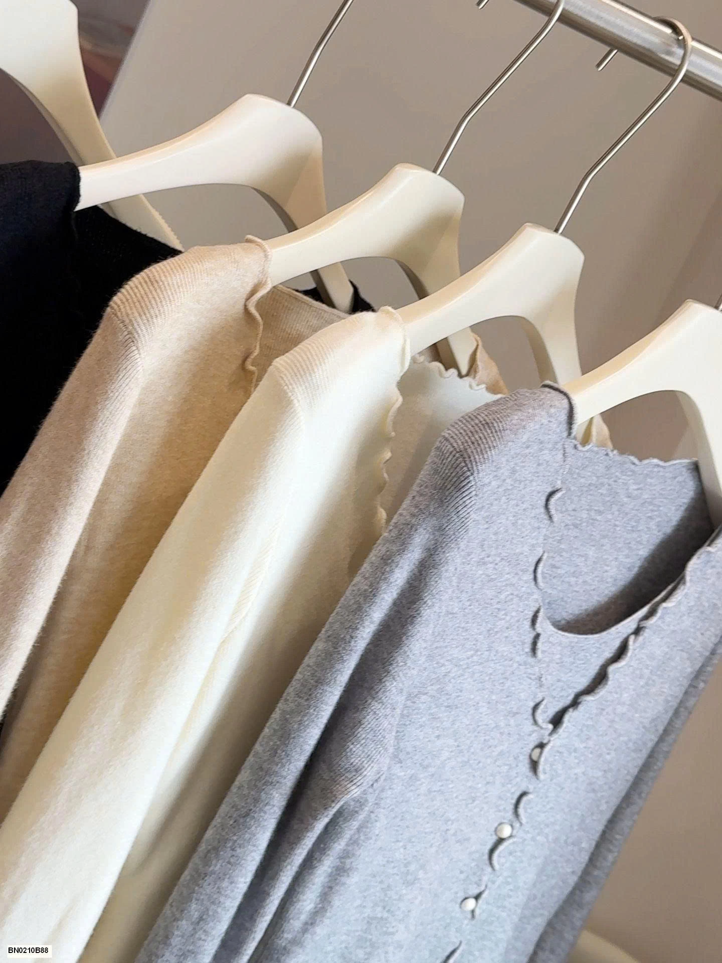 ÁO LEN DỆT KIM VIỀN BÈO GIẢ 2 MẢNH ANNA