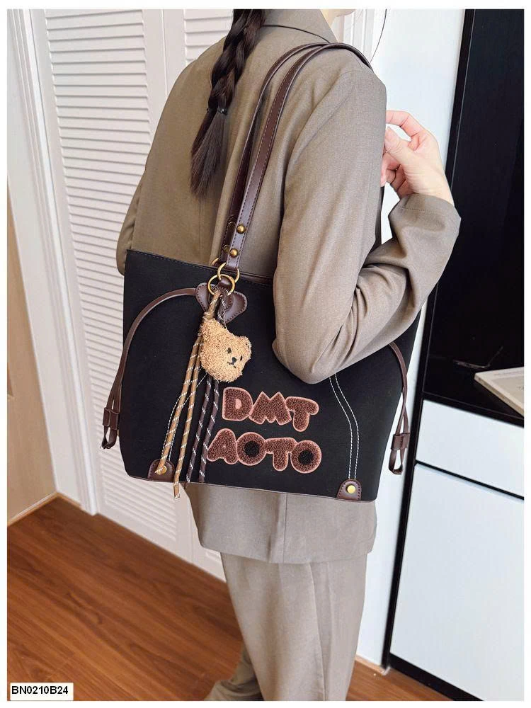 TÚI ĐEO  VAI GẤU