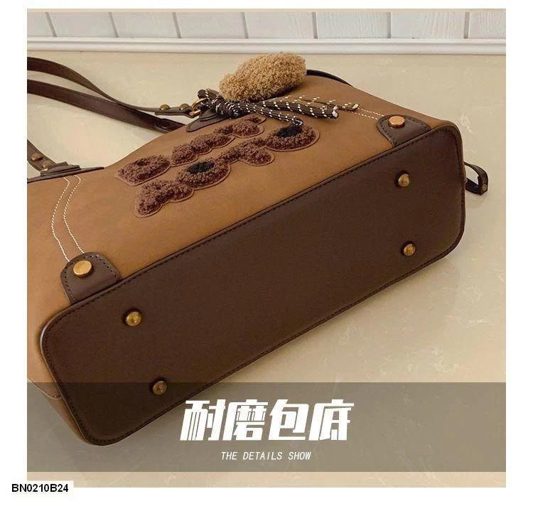 TÚI ĐEO  VAI GẤU