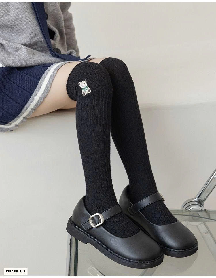 TẤT GẤU CAO CỔ