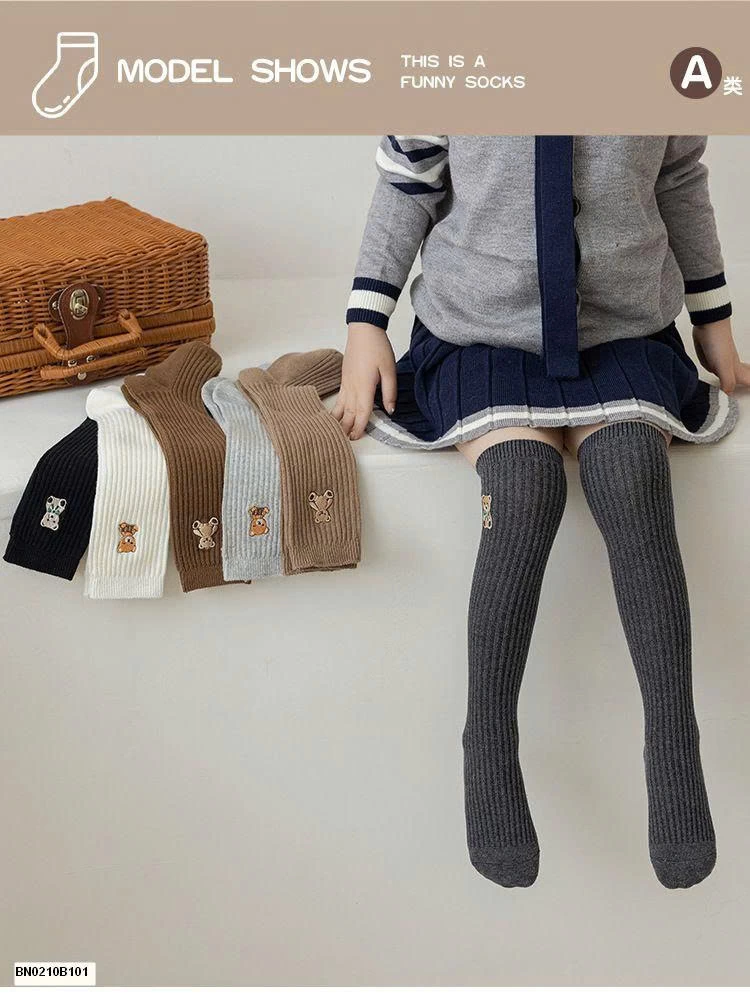 TẤT GẤU CAO CỔ