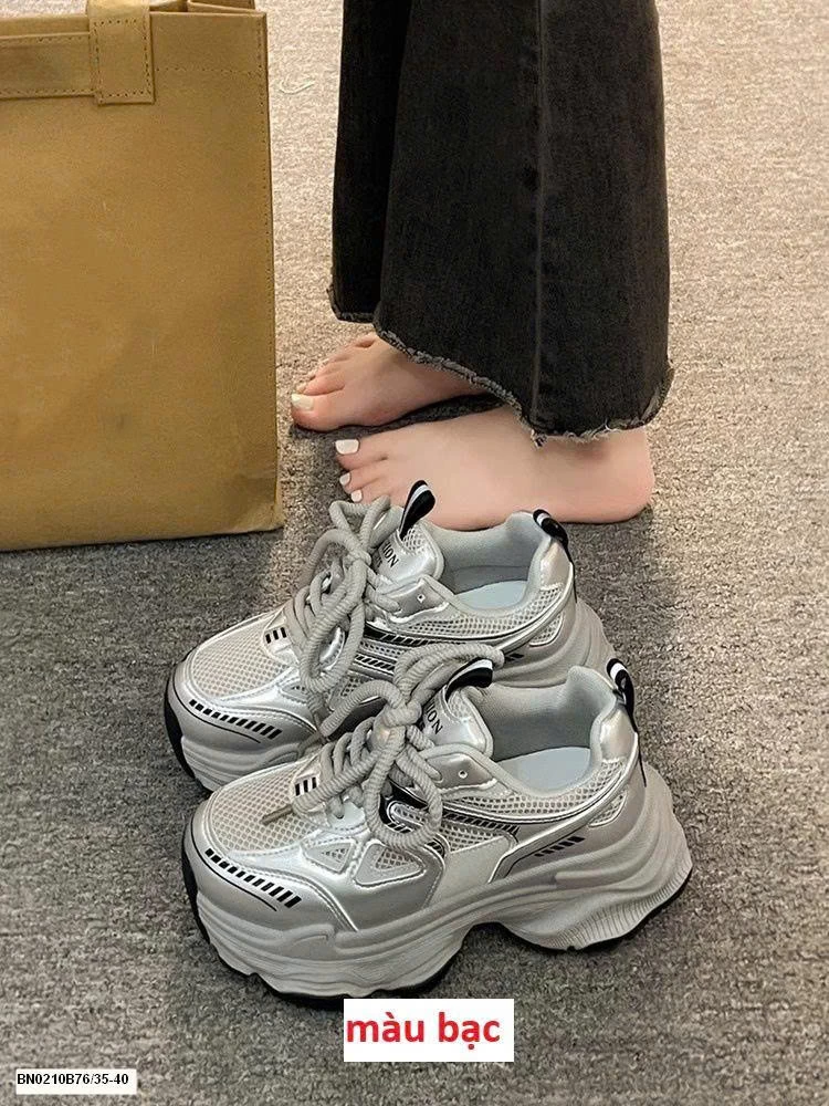 GIÀY THỂ THAO ĐẾ CAO THOÁNG KHÍ