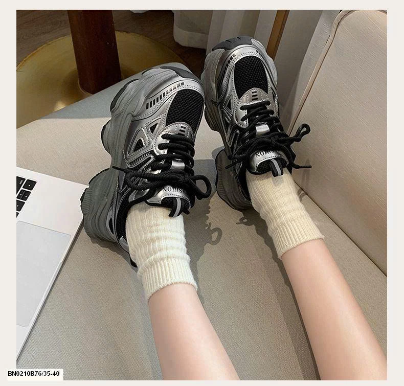 GIÀY THỂ THAO ĐẾ CAO THOÁNG KHÍ