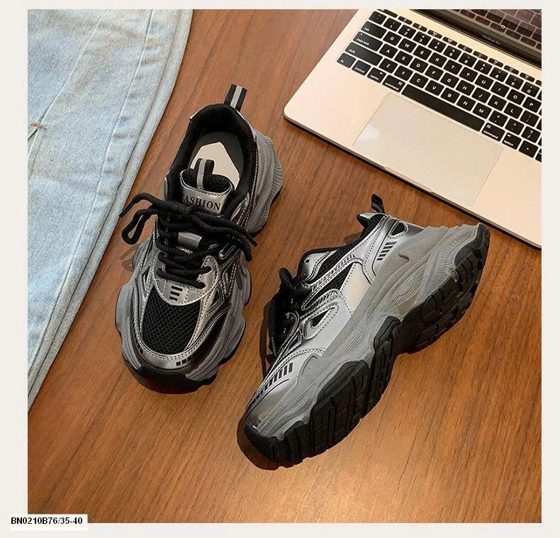 GIÀY THỂ THAO ĐẾ CAO THOÁNG KHÍ