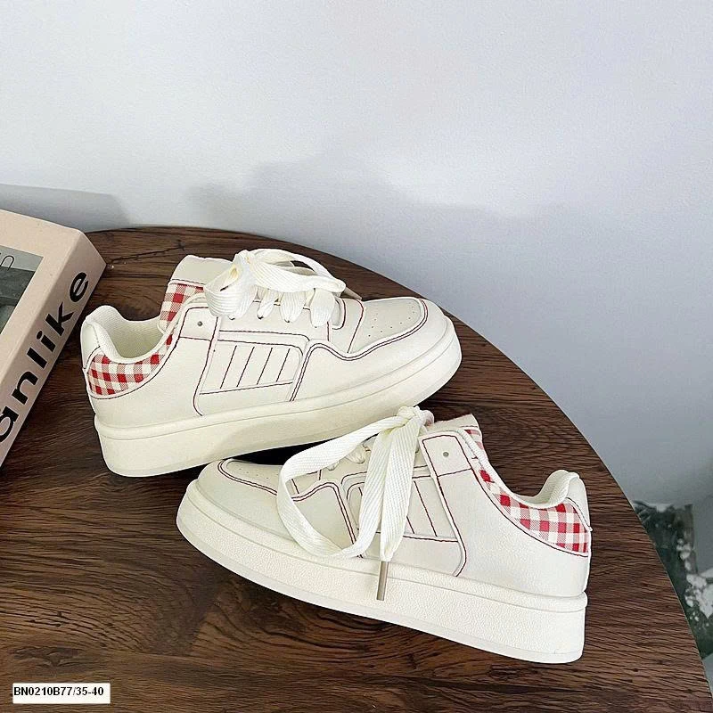 GIÀY THỂ THAO GÓT CARO