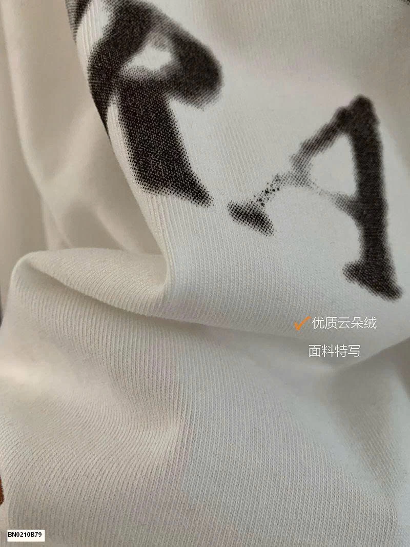 ÁO THUN DÀI TAY LỆCH VAI IN CHỮ CHO NỮ