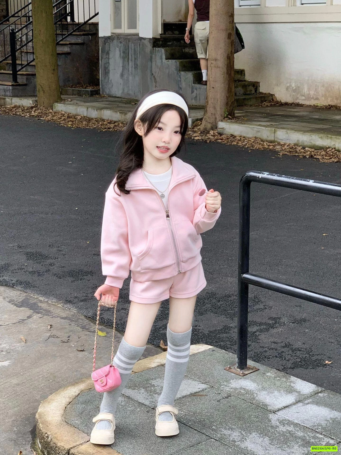 SÉT ÁO KHOÁC+SHORT HỒNG