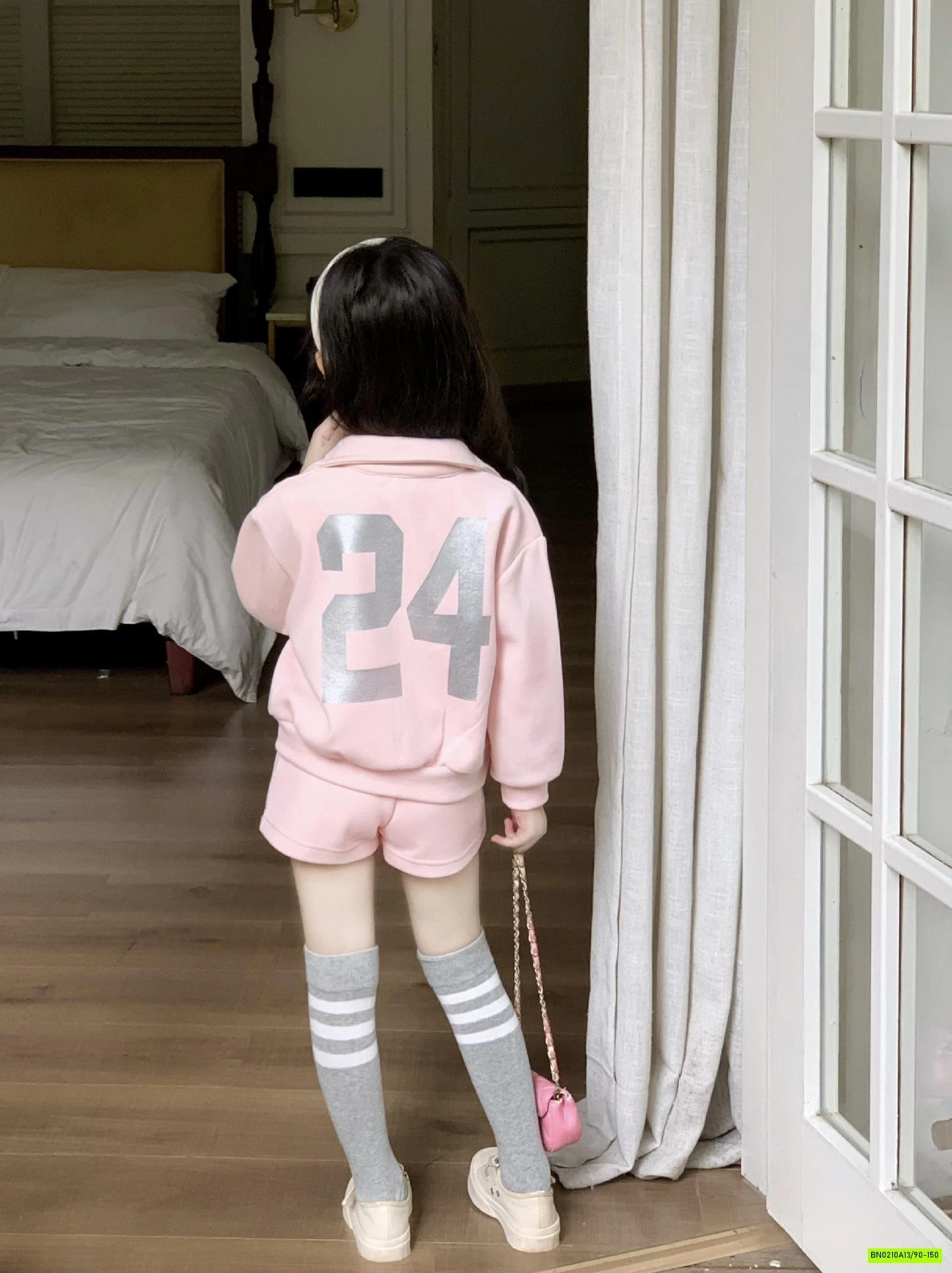 SÉT ÁO KHOÁC+SHORT HỒNG