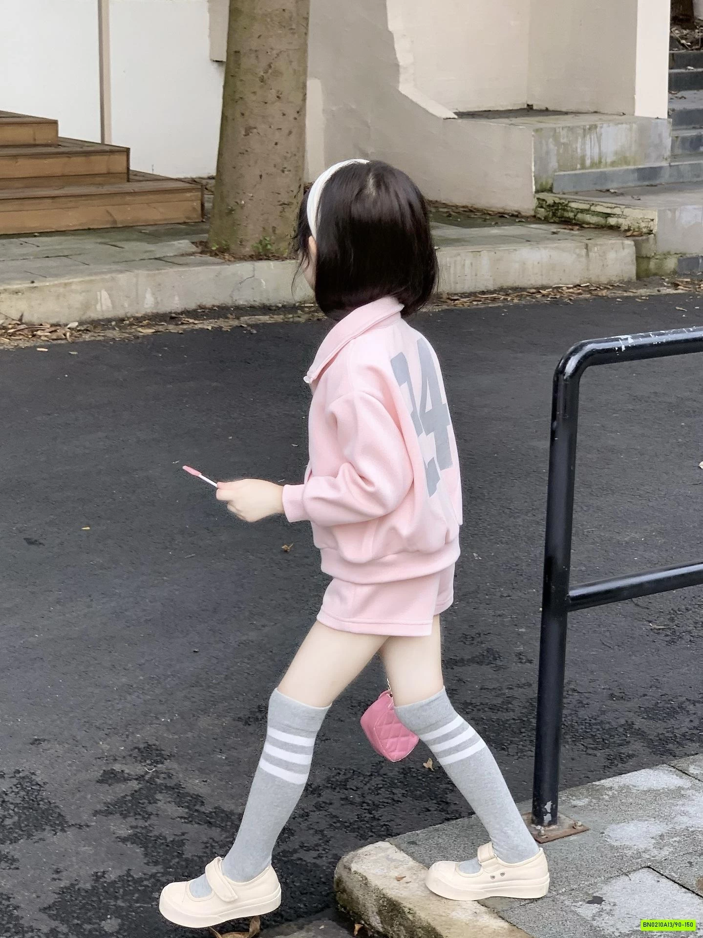 SÉT ÁO KHOÁC+SHORT HỒNG