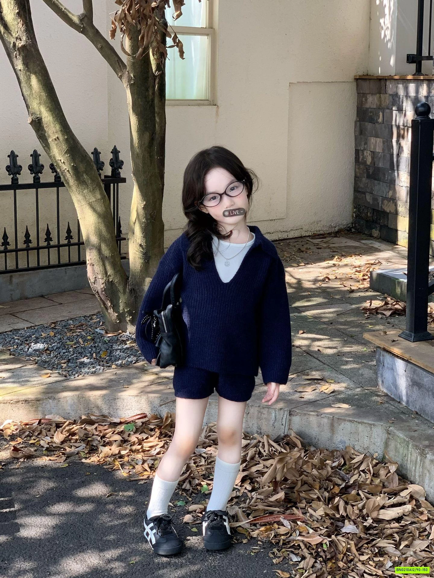 SÉT LEN QUẦN SHORT XANH THAN