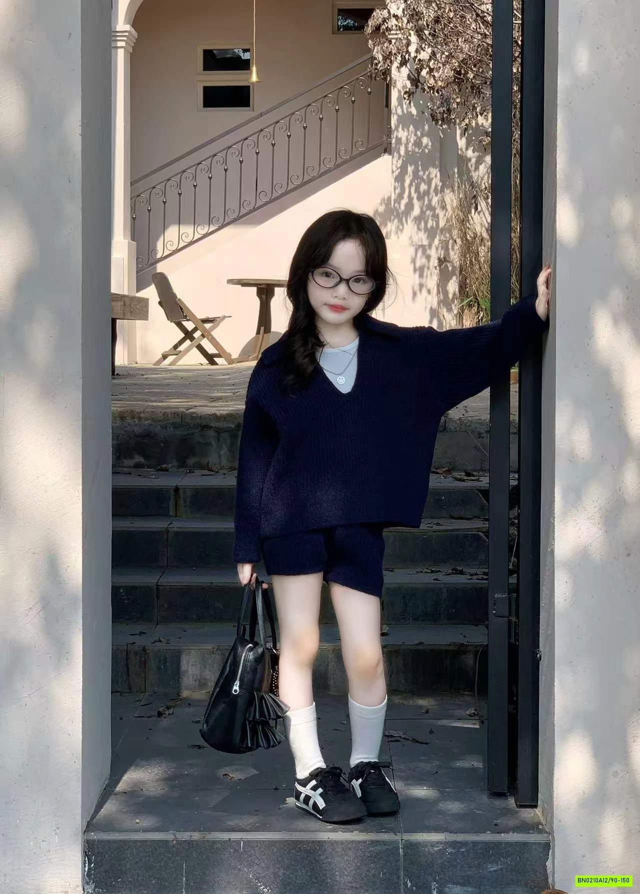 SÉT LEN QUẦN SHORT XANH THAN