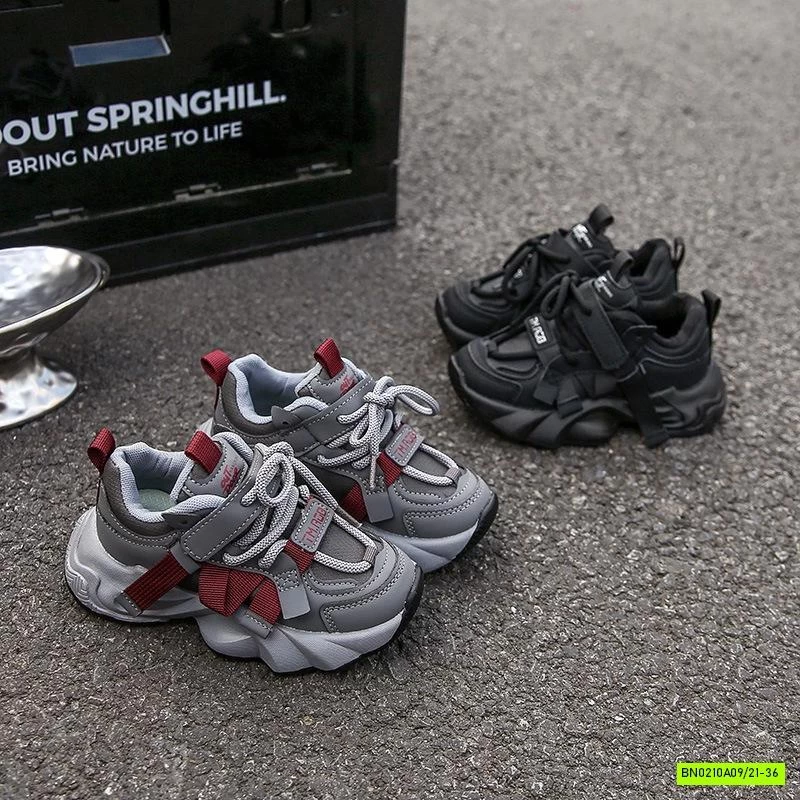 GIÀY THỂ THAO CÁ TÍNH