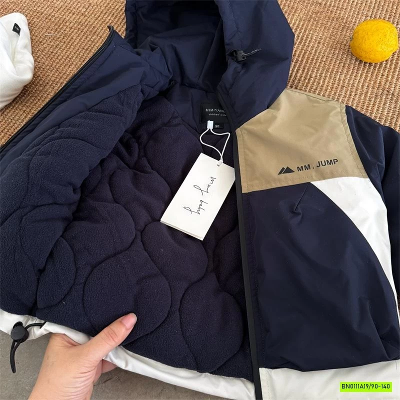 KHOÁC GIÓ TRẦN BÔNG MMY