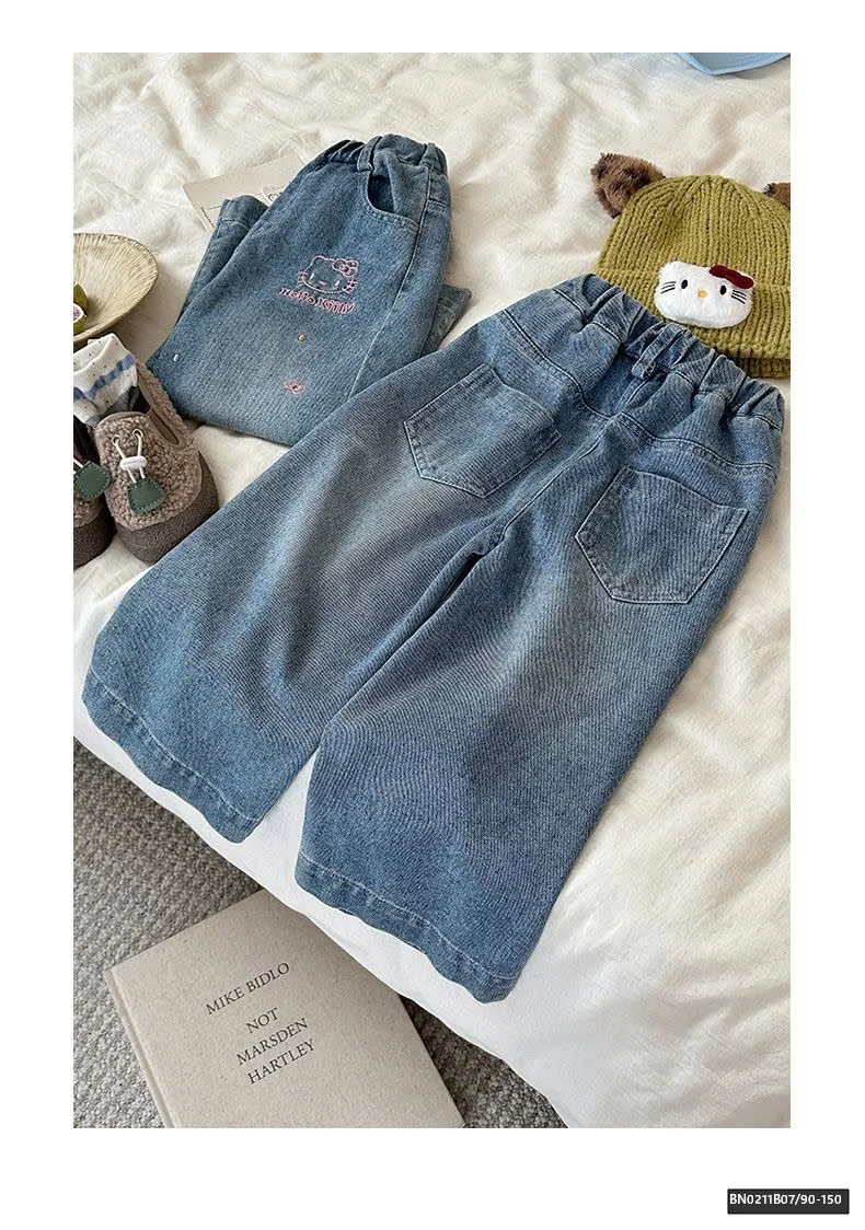 QUẦN JEAN THÊU HÌNH