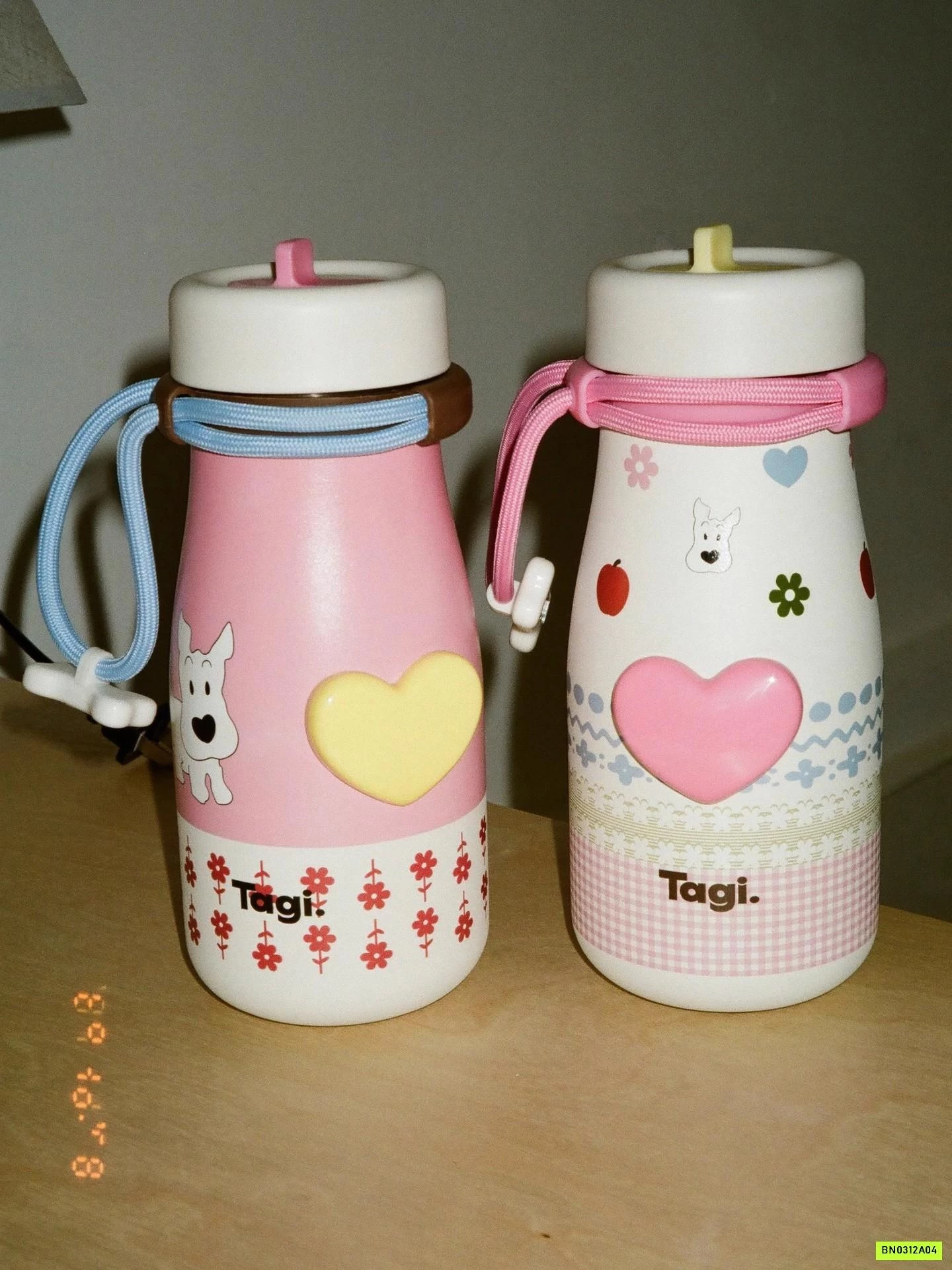 BÌNH NƯỚC GIỮ NHIỆT TAGI