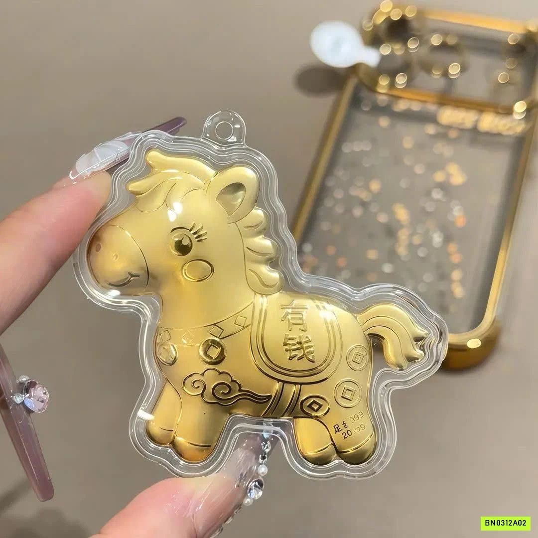 ỐP IPHONE NGỰA VÀNG