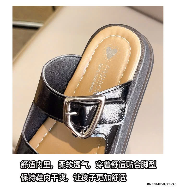 DÉP LÊ QUAI NGANG BÉ GÁI