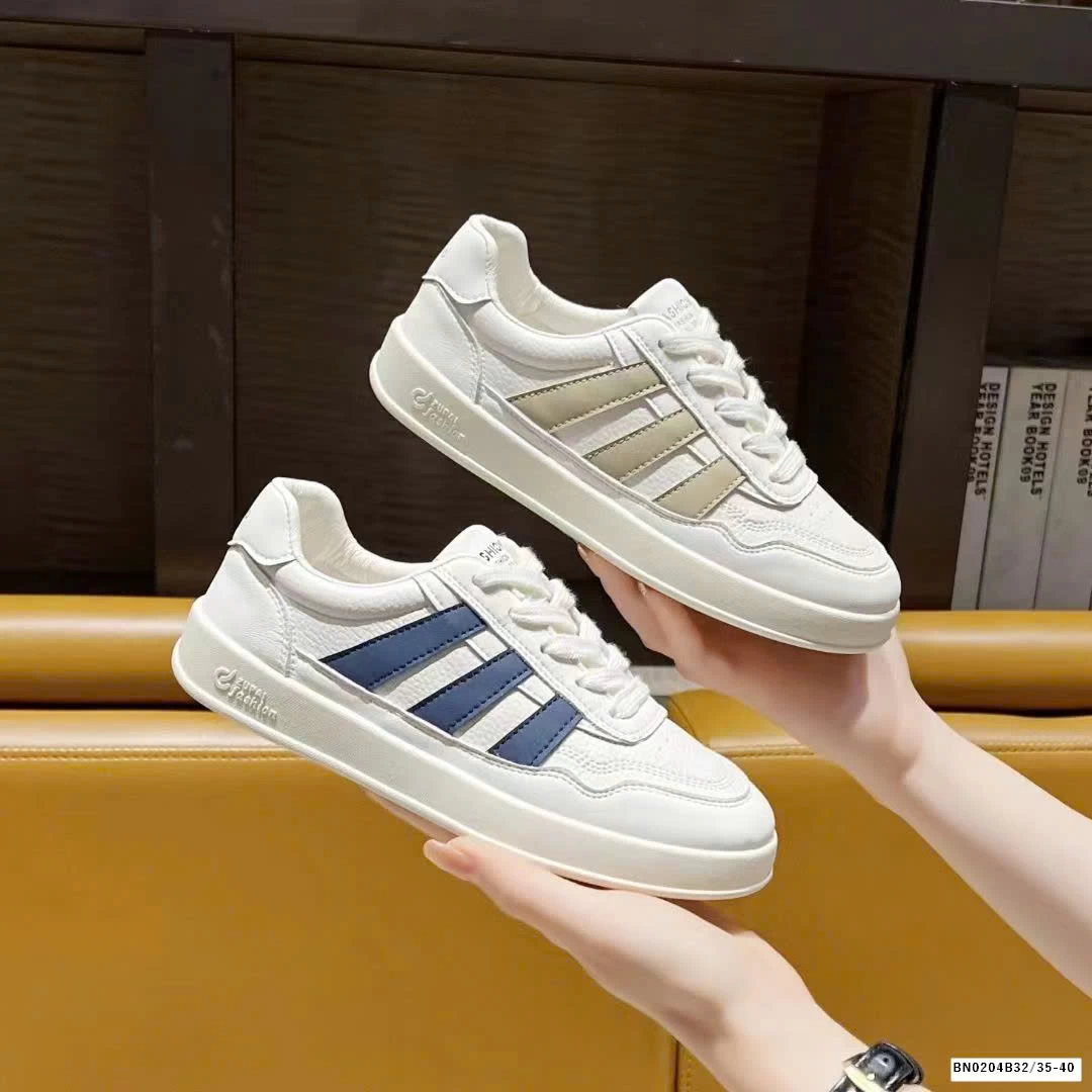 GIÀY THỂ THAO NỮ 3 SỌC