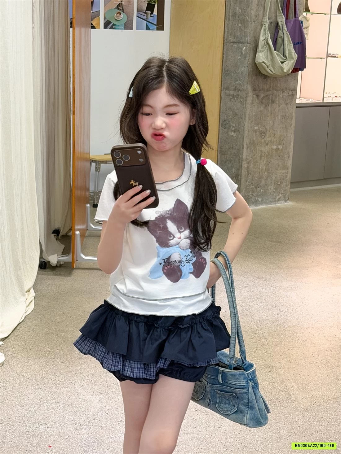 CROPTOP MÈO VIỀN CHỈ NỔI