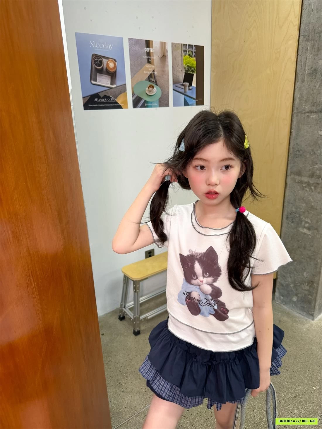 CROPTOP MÈO VIỀN CHỈ NỔI