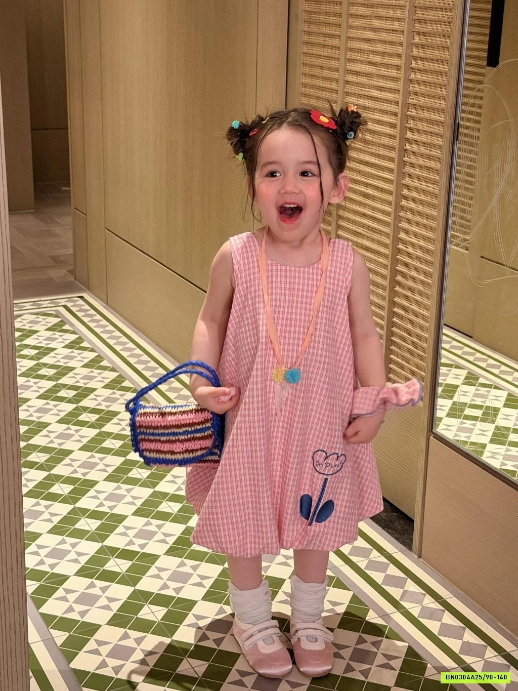 ĐẦM BÍ CARO HỒNG