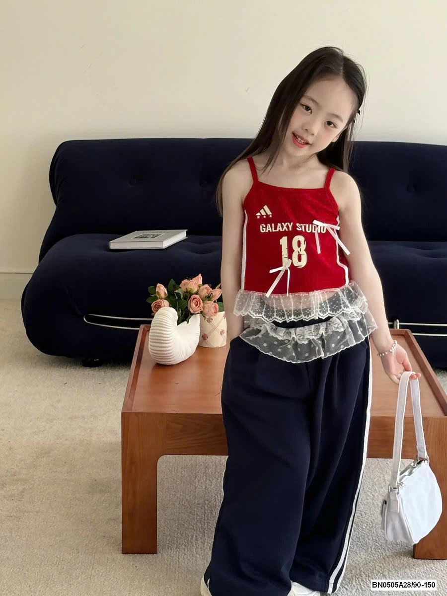 QUẦN SUÔNG SỌC BÊN CẠP PHỐI REN