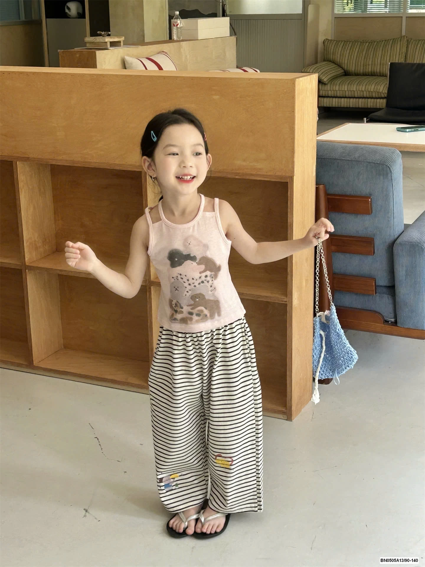 ÁO SÁT NÁCH MIX QUẦN SUÔNG KẺ