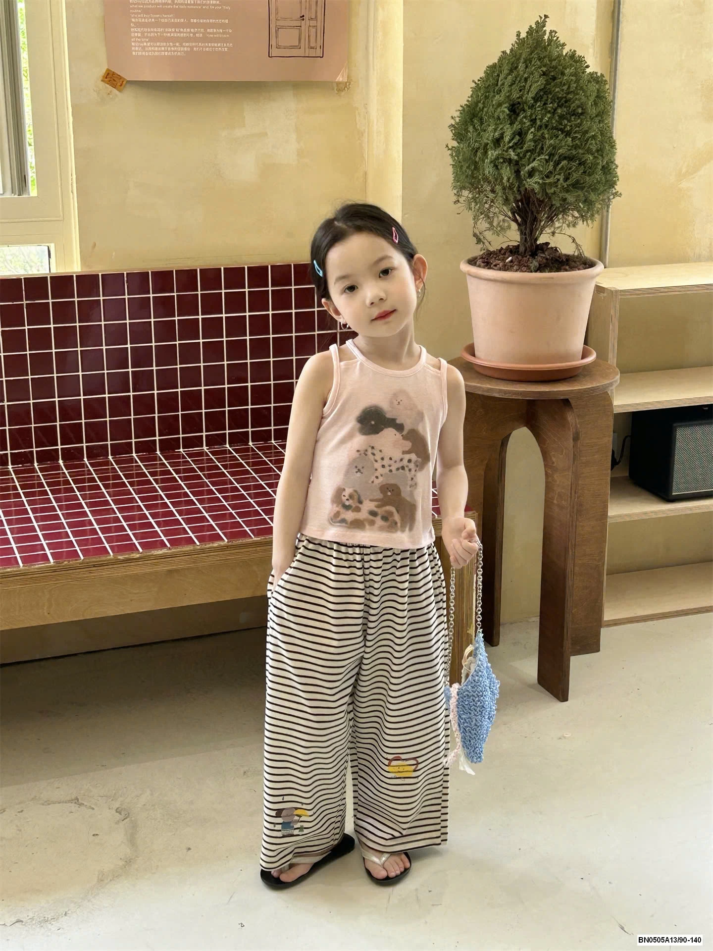 ÁO SÁT NÁCH MIX QUẦN SUÔNG KẺ