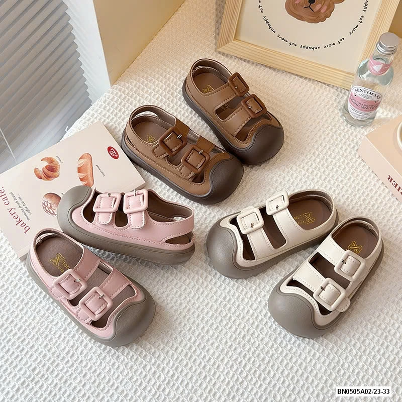 GIÀY GIẢ SNADAL BỊT MÕM