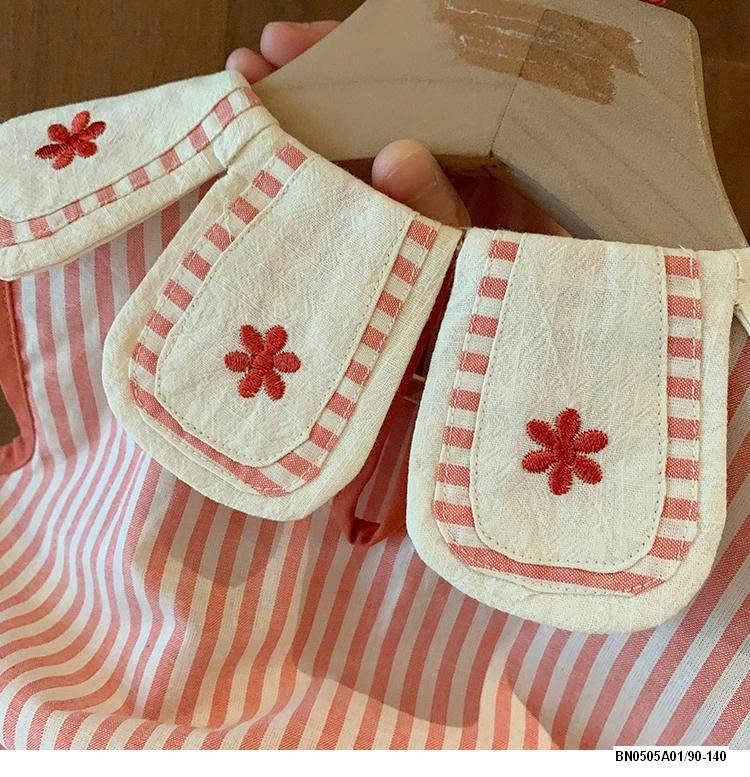 SÉT BỘ THÔ SỌC CỔ CÁNH HOA