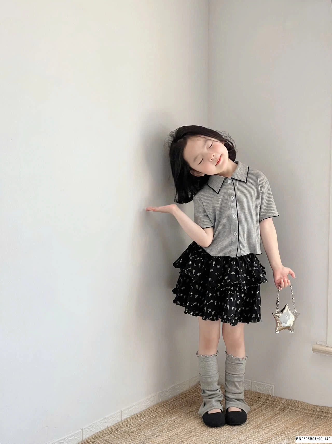 SÉT ÁO SƠ MI XÁM MIX QUẦN VÁY HOA