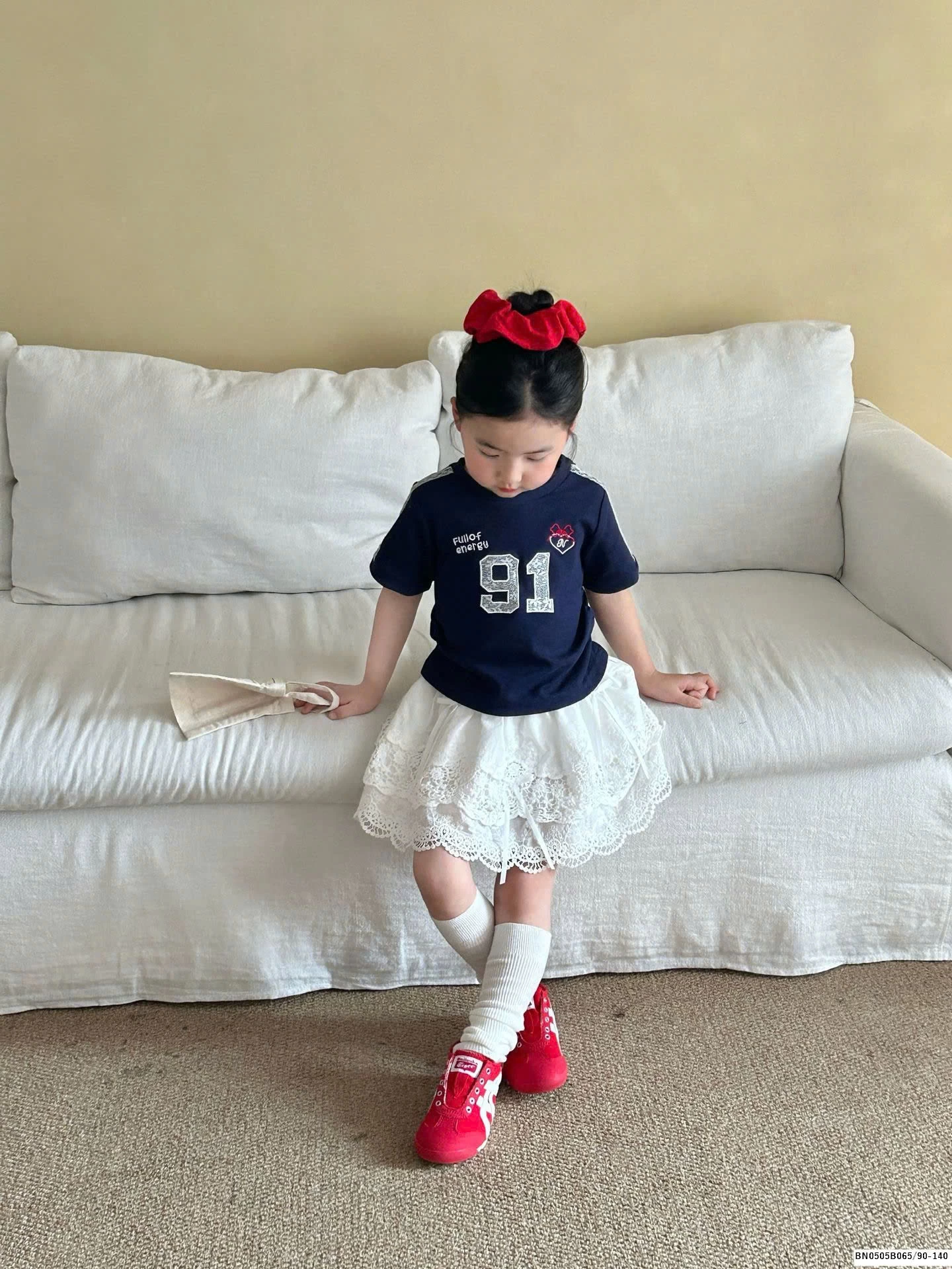 SÉT ÁO THUN SỐ 91 MIX QUẦN VÁY REN