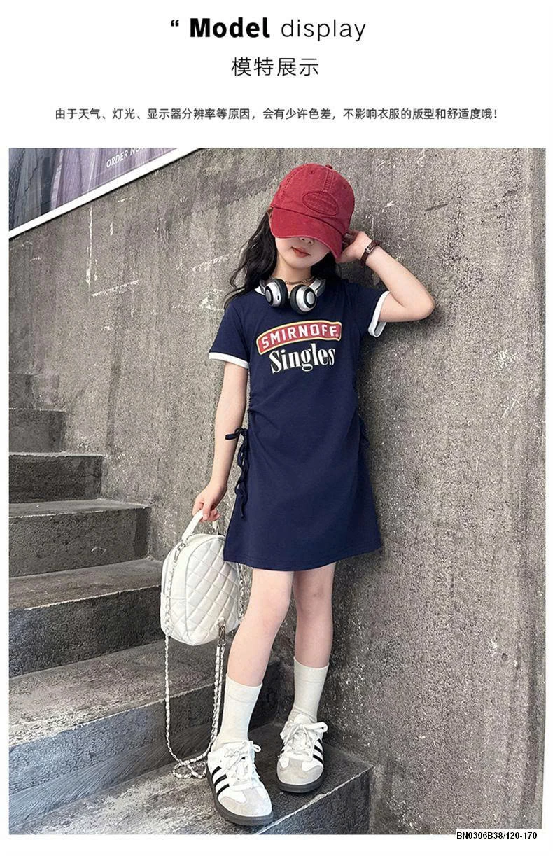 ĐẦM SUÔNG RÚT EO BÉ GÁI