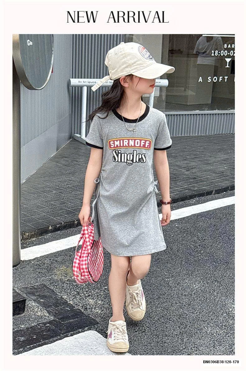 ĐẦM SUÔNG RÚT EO BÉ GÁI