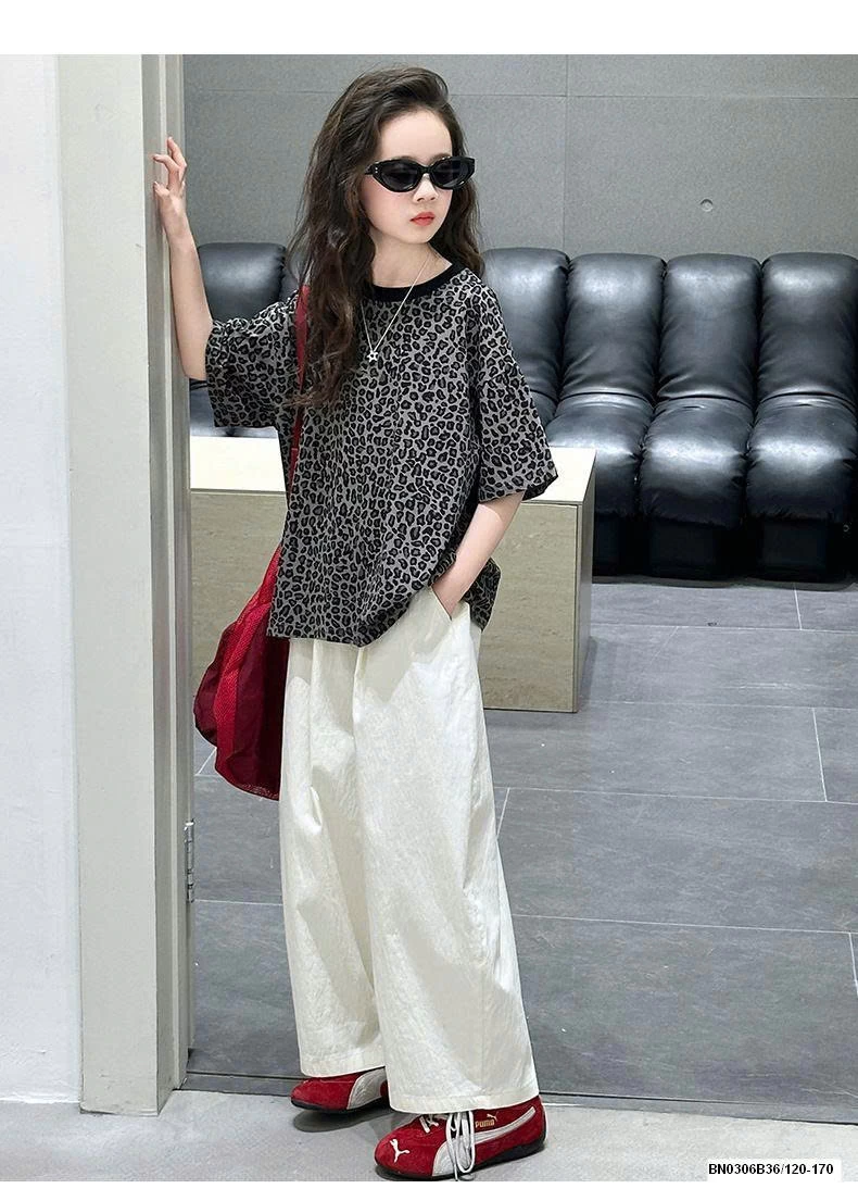 SÉT ÁO THUN DA BÁO MIX QUẦN SUÔNG TRẮNG