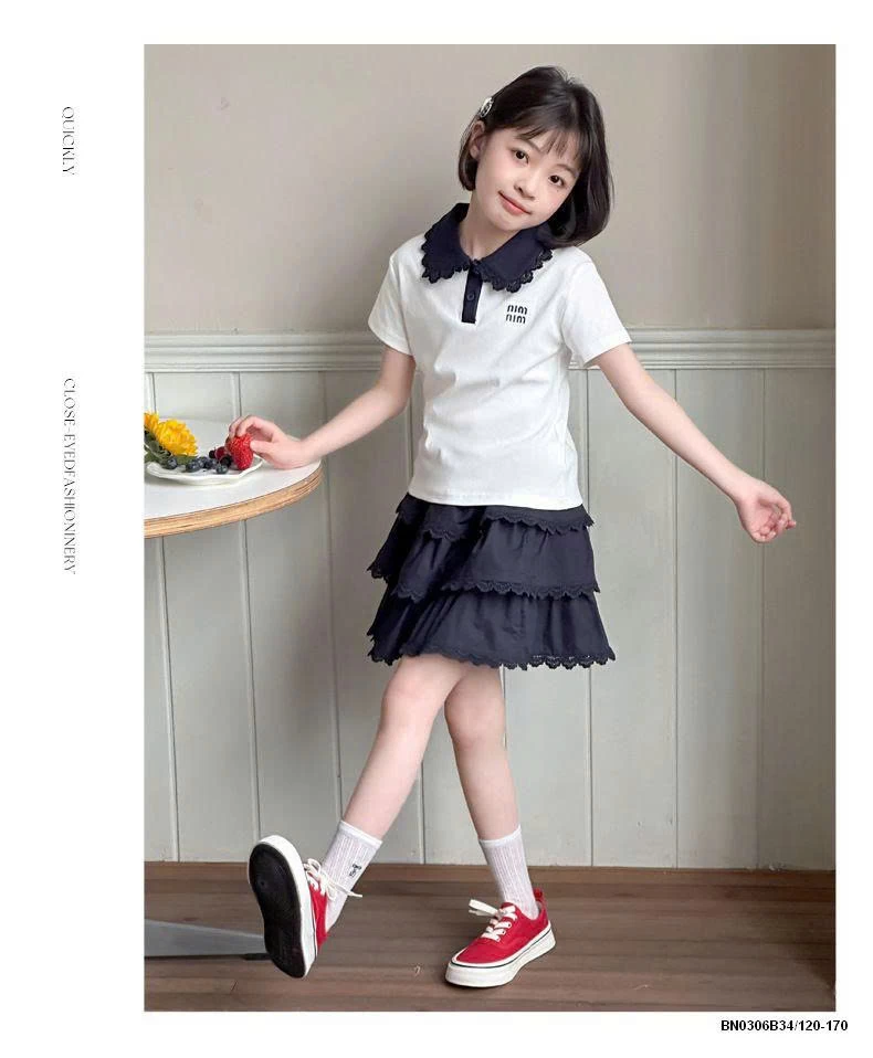 SÉT ÁO THUN MIN MIX CHÂN VÁY XỎE