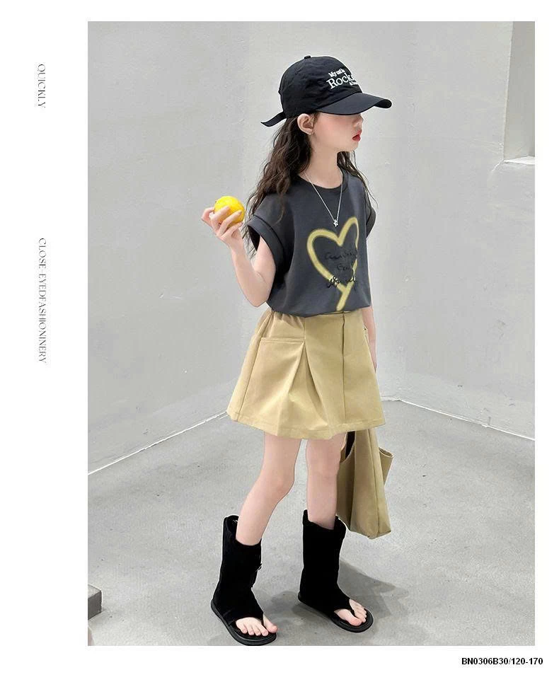 SÉT TANKTOP TRÁI TIM MIX CHÂN VÁY VÀNG