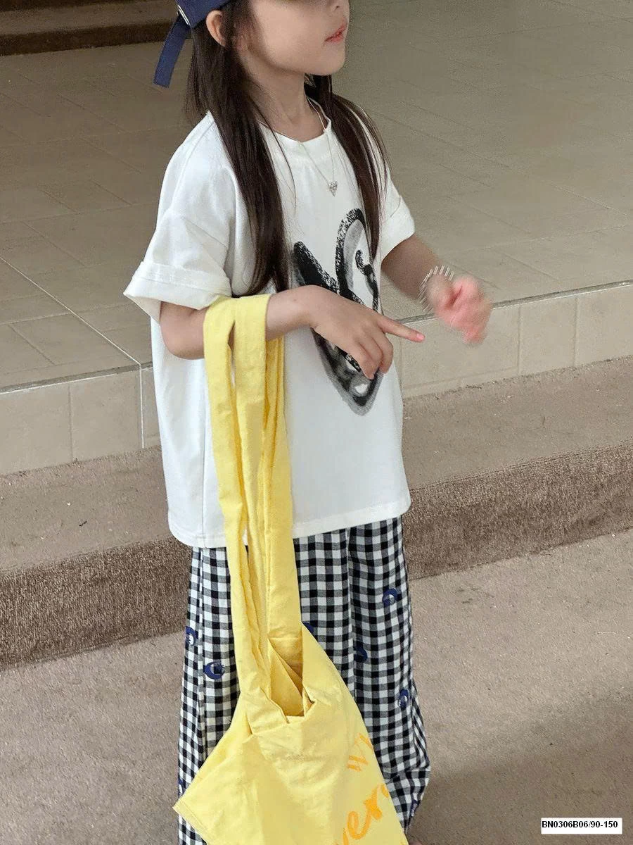 SÉT ÁO THUN TRÁI TIM MIX QUẦN SUÔNG CARO