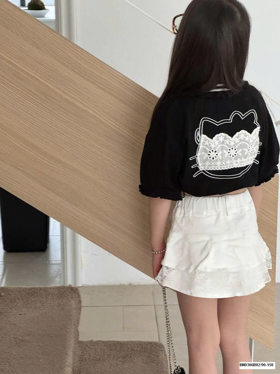 CROPTOP KITTY TAY LỠ CỔ POLO