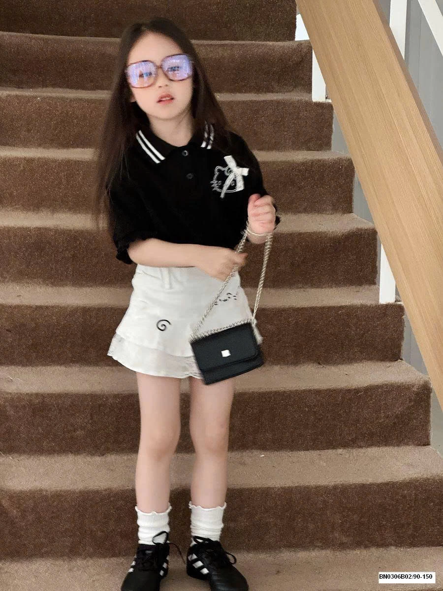 CROPTOP KITTY TAY LỠ CỔ POLO