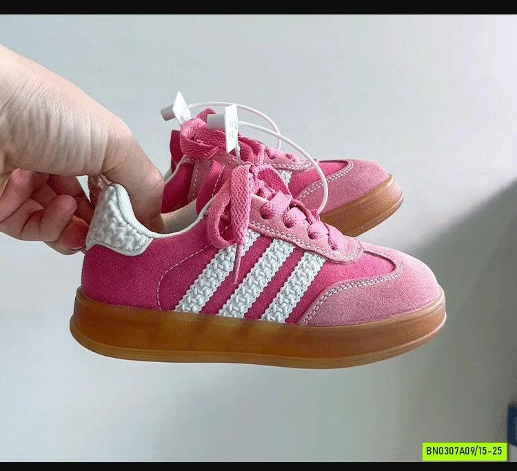 GIÀY THỂ THAO 3 VẠCH PHỐI DA LỘN