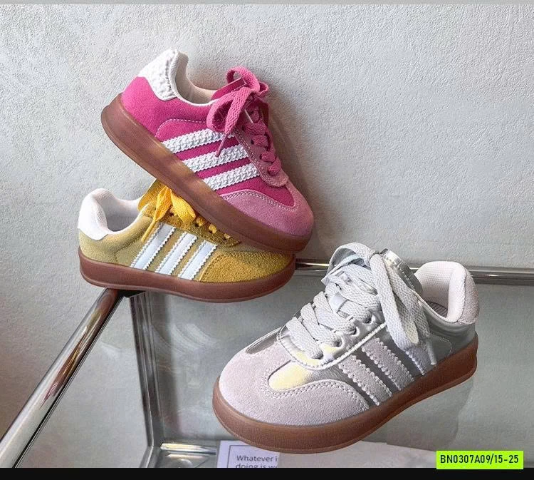 GIÀY THỂ THAO 3 VẠCH PHỐI DA LỘN