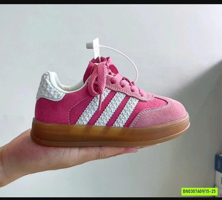 GIÀY THỂ THAO 3 VẠCH PHỐI DA LỘN