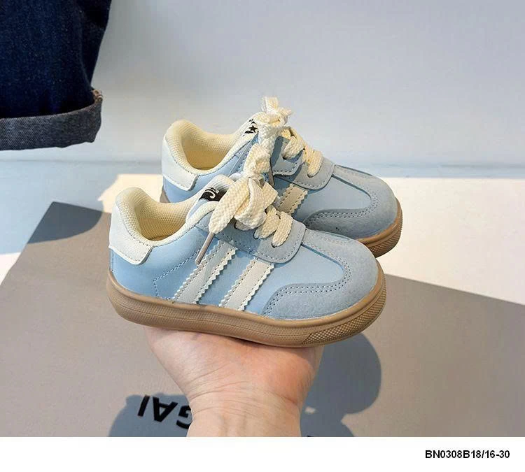 GIÀY THỂ THAO MŨI DA LỘN SZ NHÍ